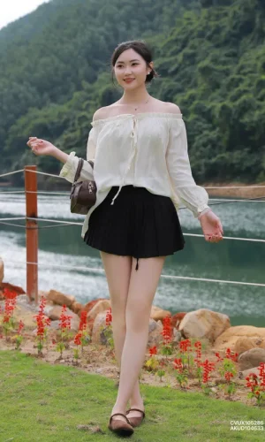 Áo kiểu nữ tay dài trễ vai nhún thắt dây sau ah.546.03