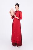BDA50156 - Áo dài truyền thống vải tơ dáng ôm hai tà cổ tàu tay dài thân áo đính ngọc tạo kiểu - Ảnh 39